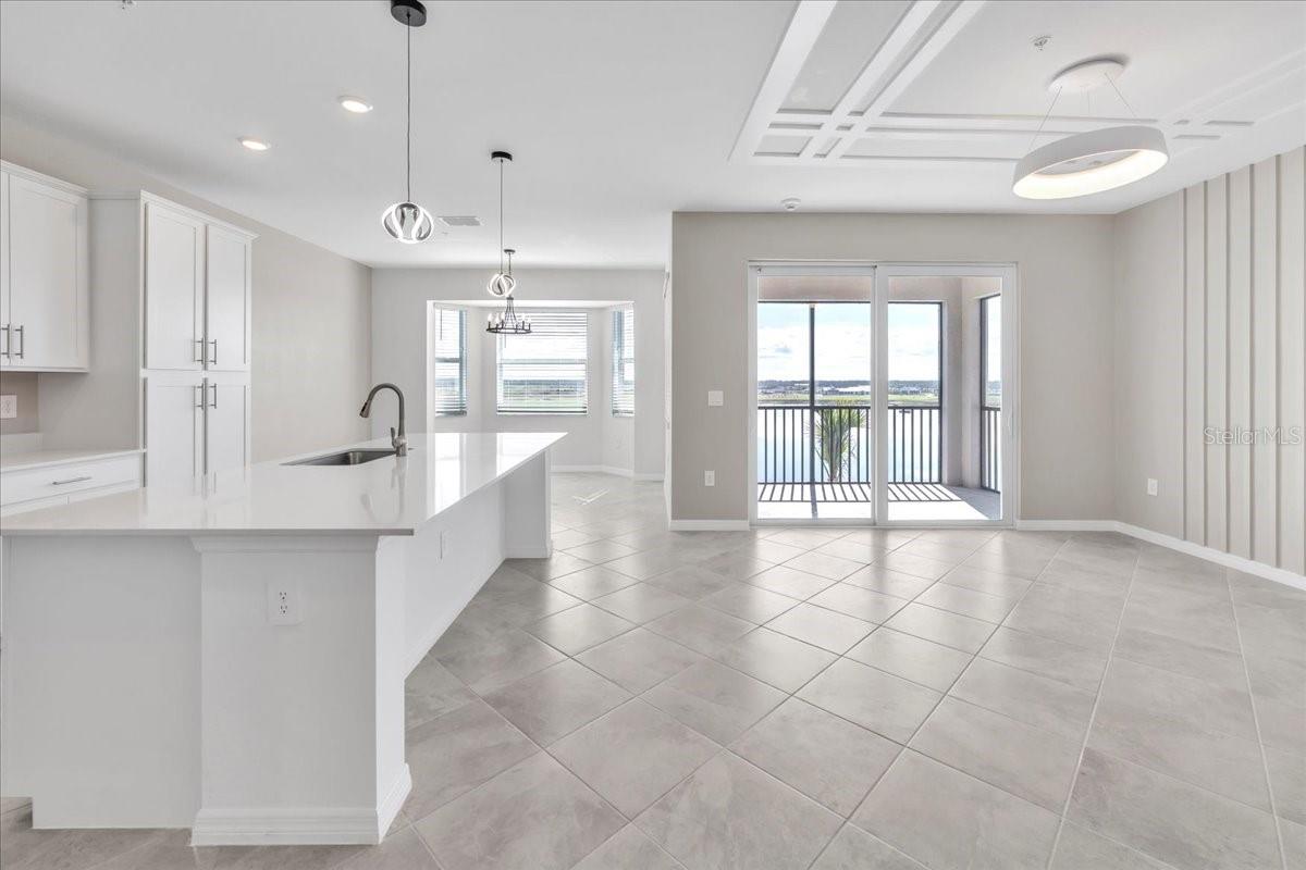 Image 5 of 22 For 19140 Scallop Loop 405