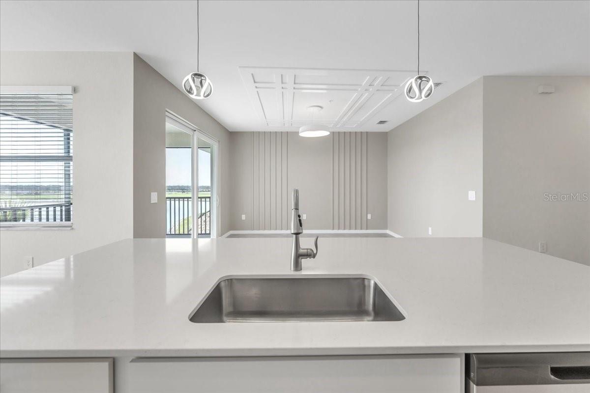 Image 8 of 22 For 19140 Scallop Loop 405