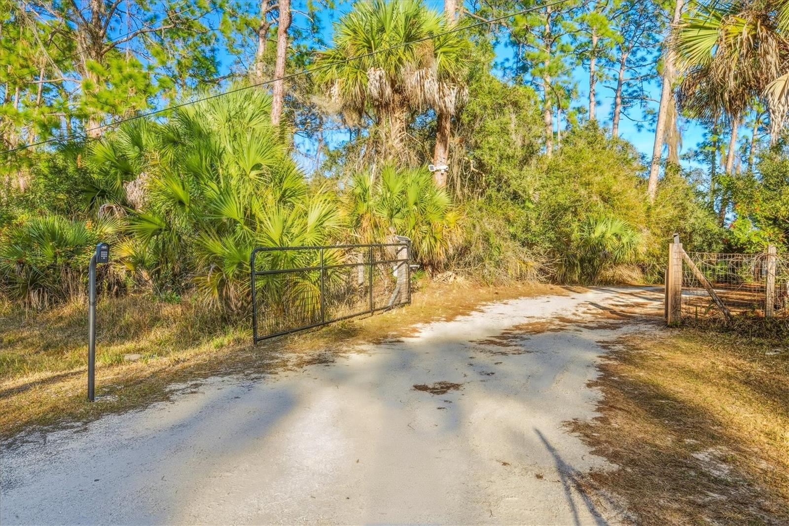 Image 42 of 53 For 6488 Ponce De Leon Boulevard