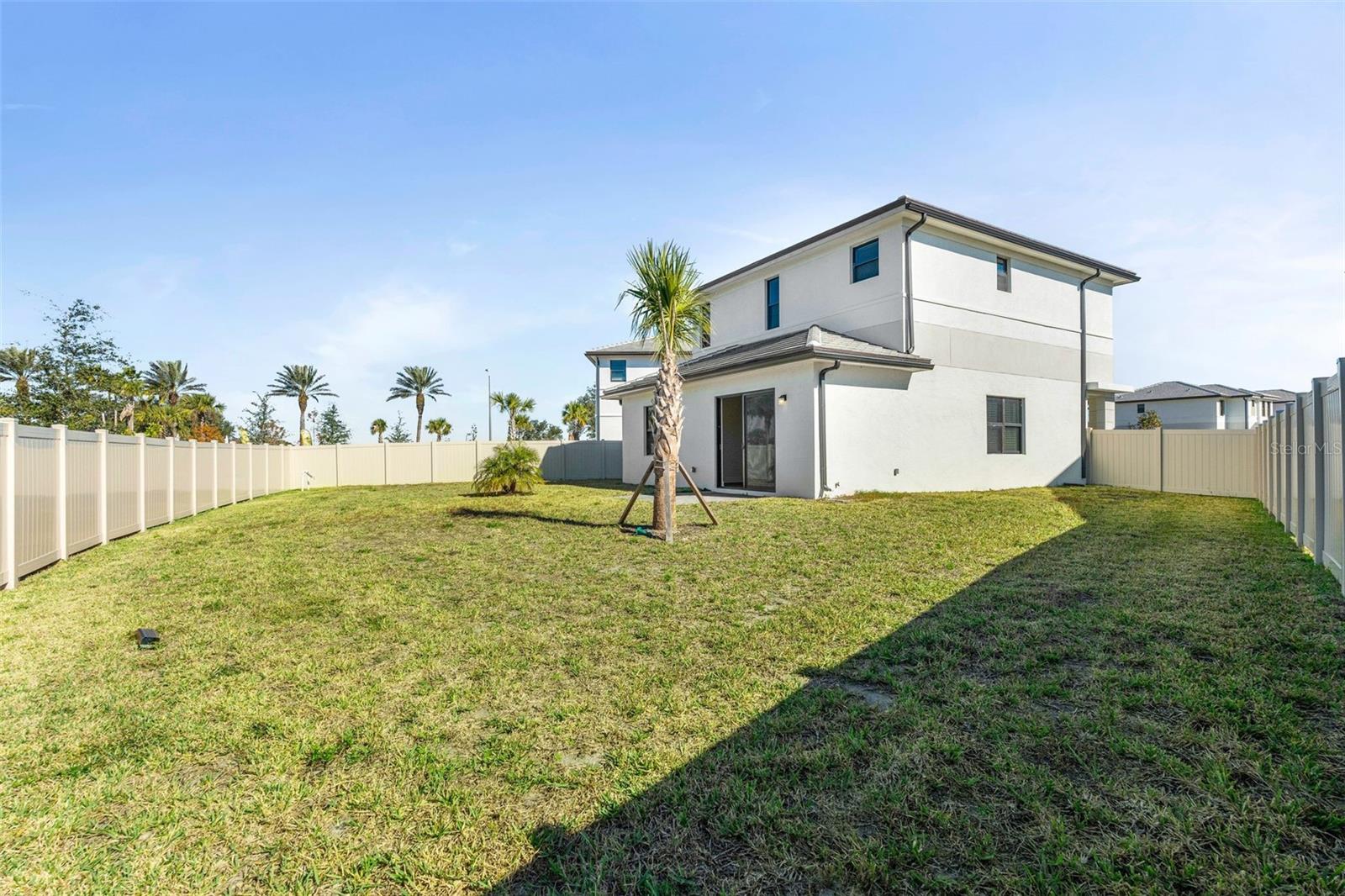 Image 16 of 44 For 14413 Stellar Place