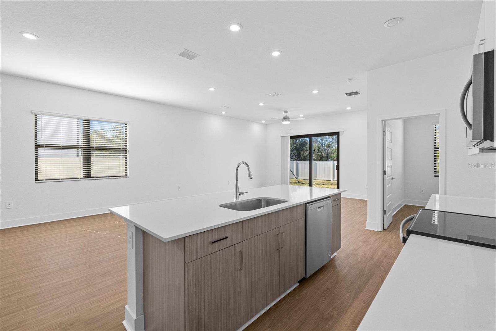 Image 8 of 44 For 14413 Stellar Place