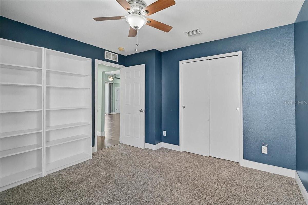 Image 20 of 43 For 5912 100th Avenue E