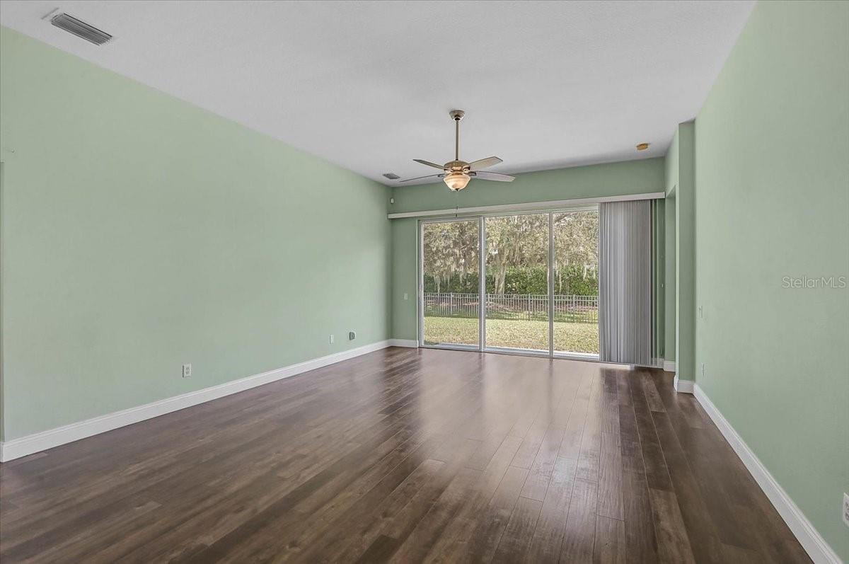 Image 5 of 43 For 5912 100th Avenue E