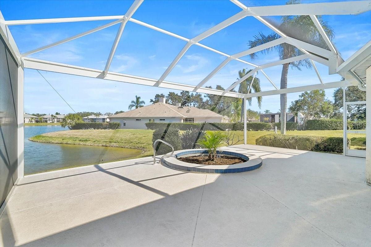 Image 30 of 47 For 4031 Caddie Drive E