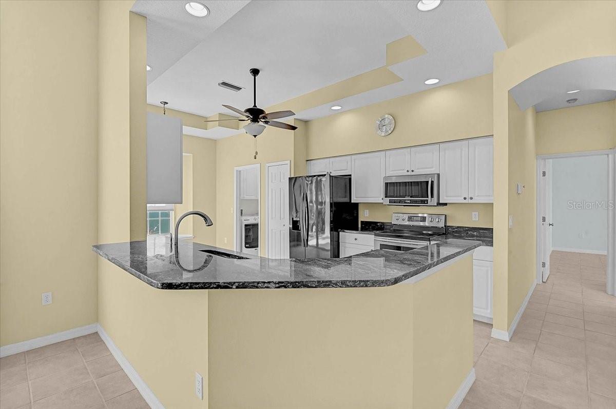 Image 4 of 47 For 4031 Caddie Drive E