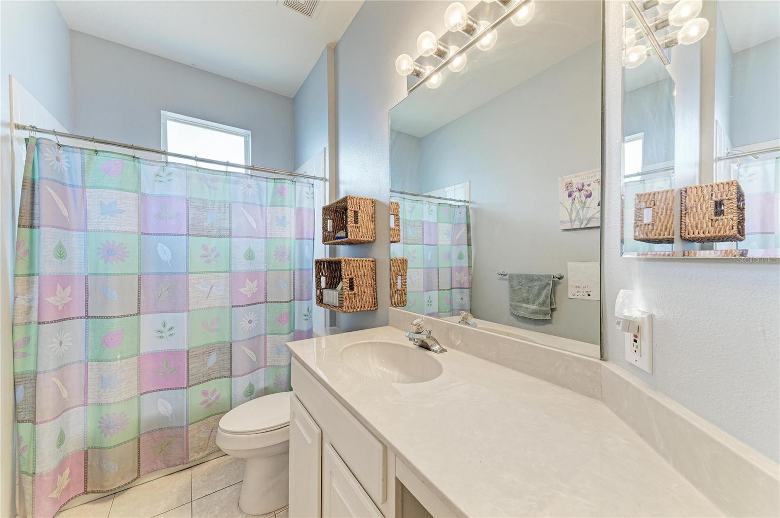 Image 34 of 63 For 835 Cedarcrest Court