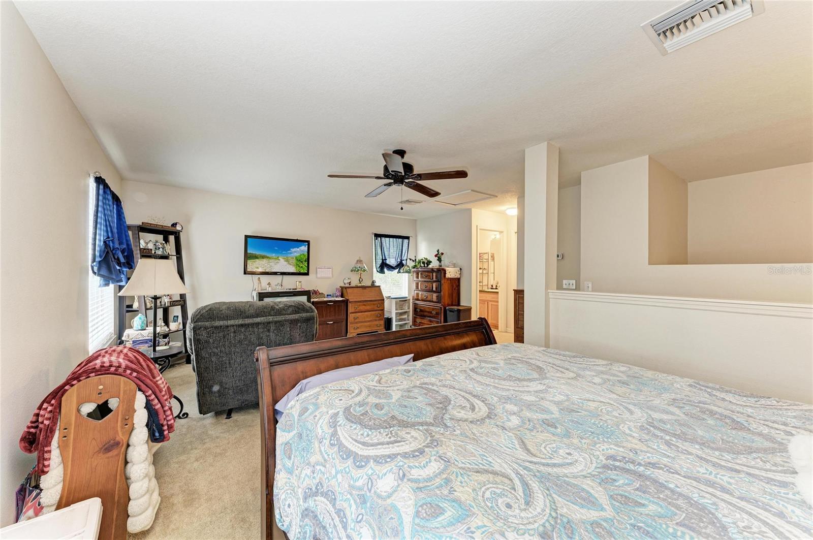 Image 44 of 63 For 835 Cedarcrest Court