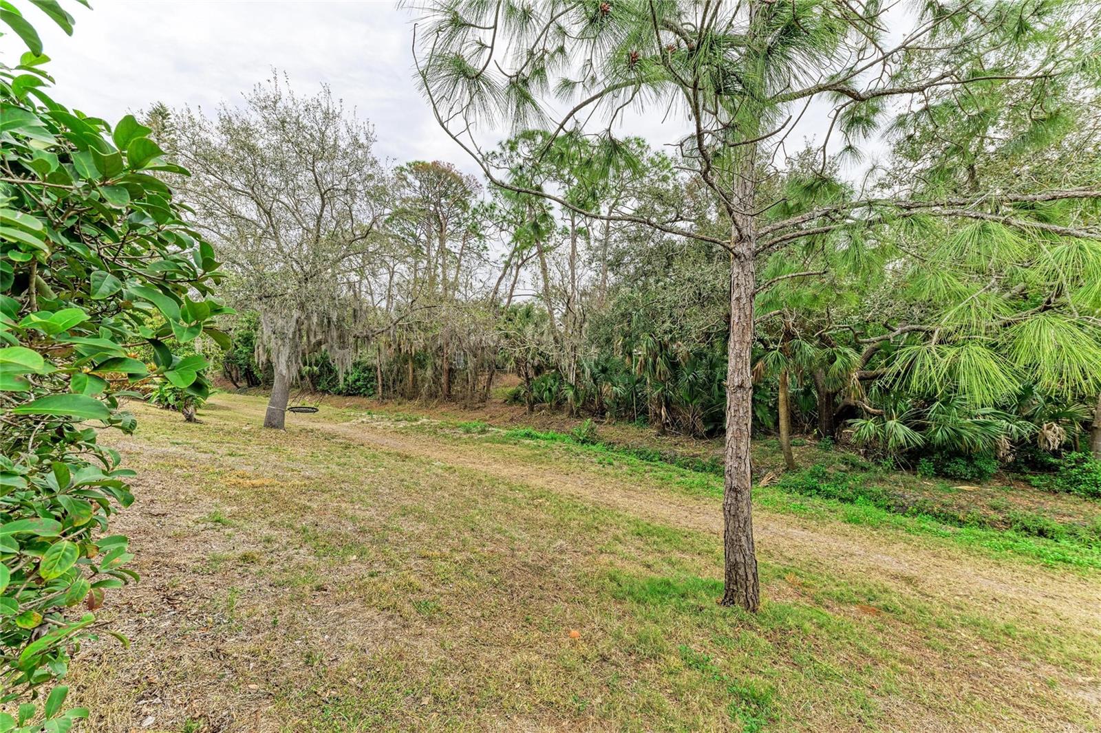 Image 55 of 63 For 835 Cedarcrest Court