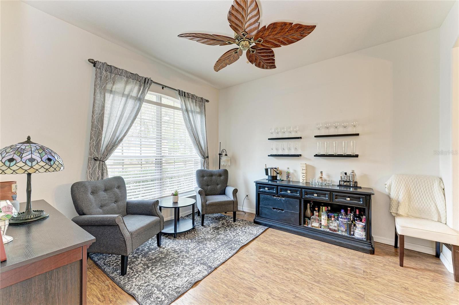 Image 8 of 63 For 835 Cedarcrest Court