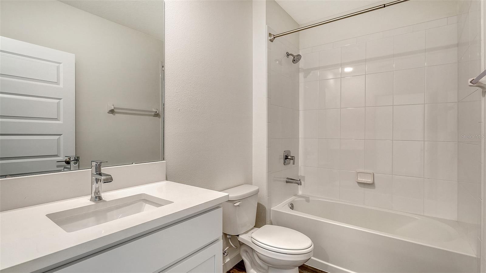 Image 32 of 51 For 17119 Barnwood Place