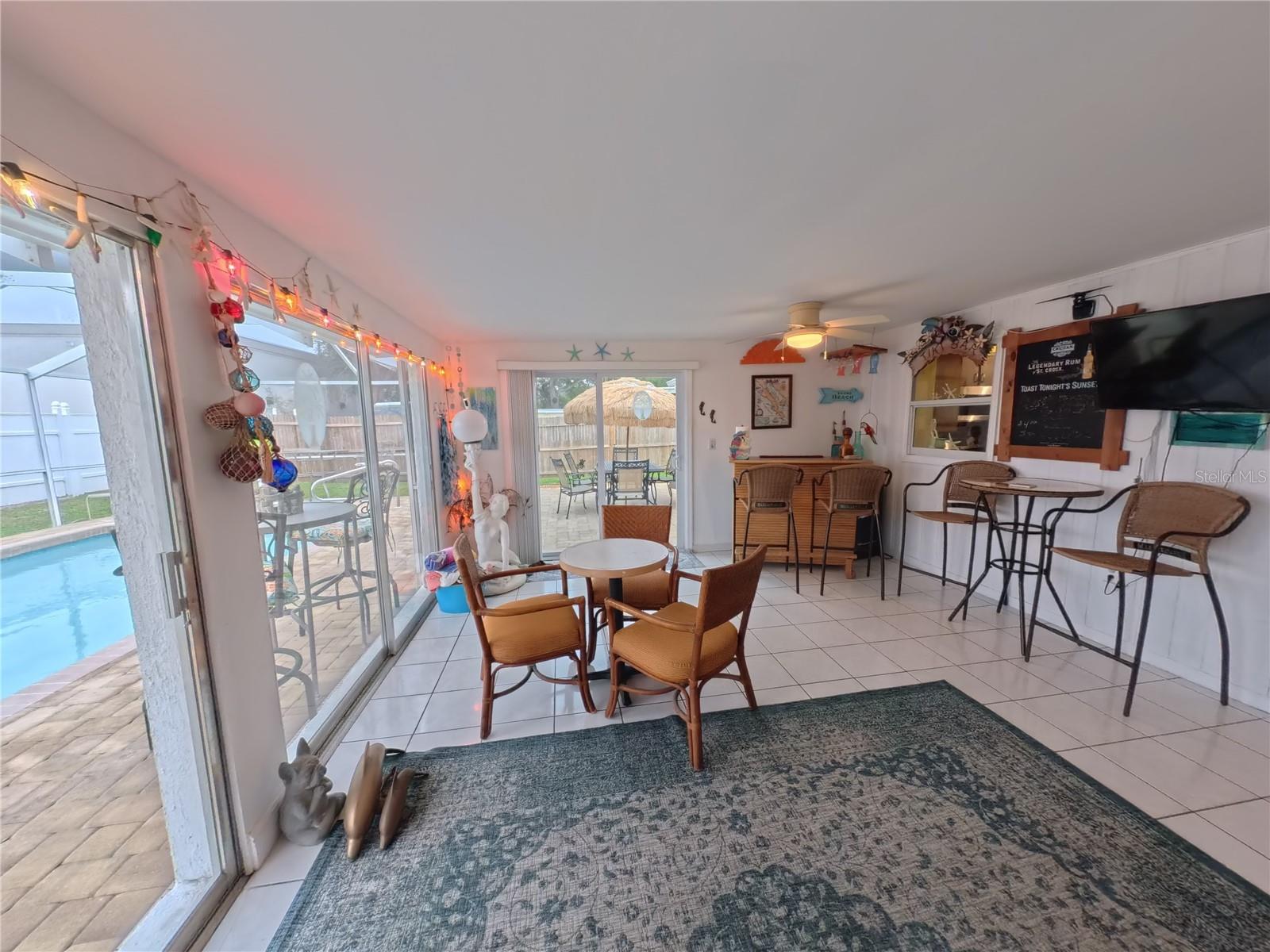 Image 20 of 25 For 4423 York Drive