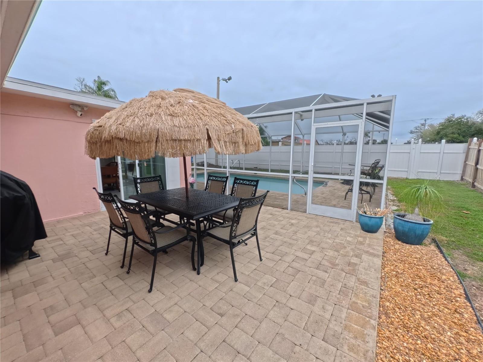 Image 22 of 25 For 4423 York Drive