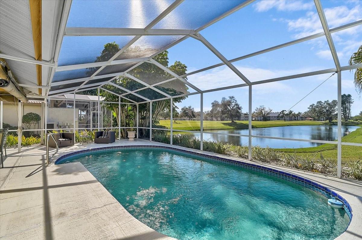 Image 25 of 35 For 4640 Peridia Boulevard E