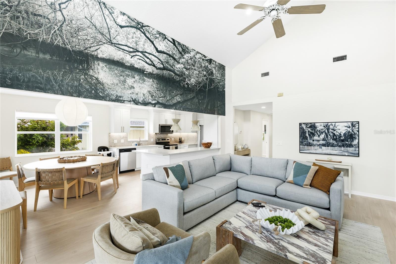 Image 13 of 44 For 108 Pelican Drive