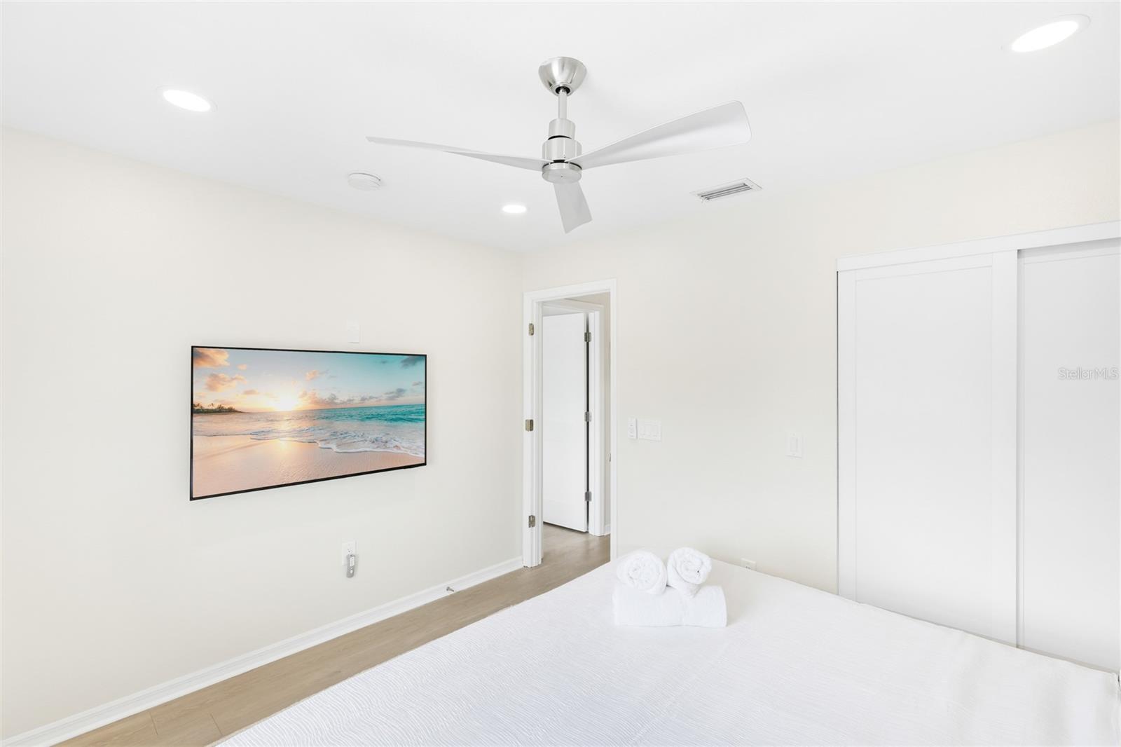 Image 21 of 44 For 108 Pelican Drive