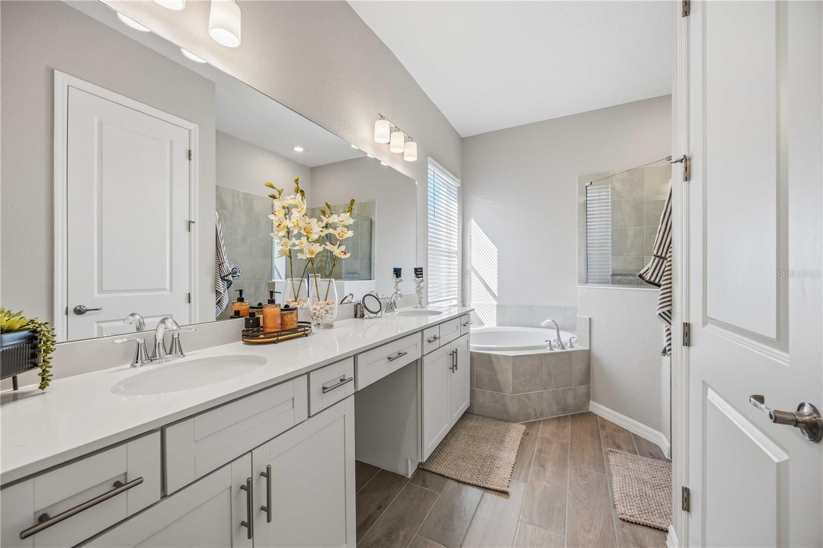 Image 12 of 32 For 12981 Tulum Loop