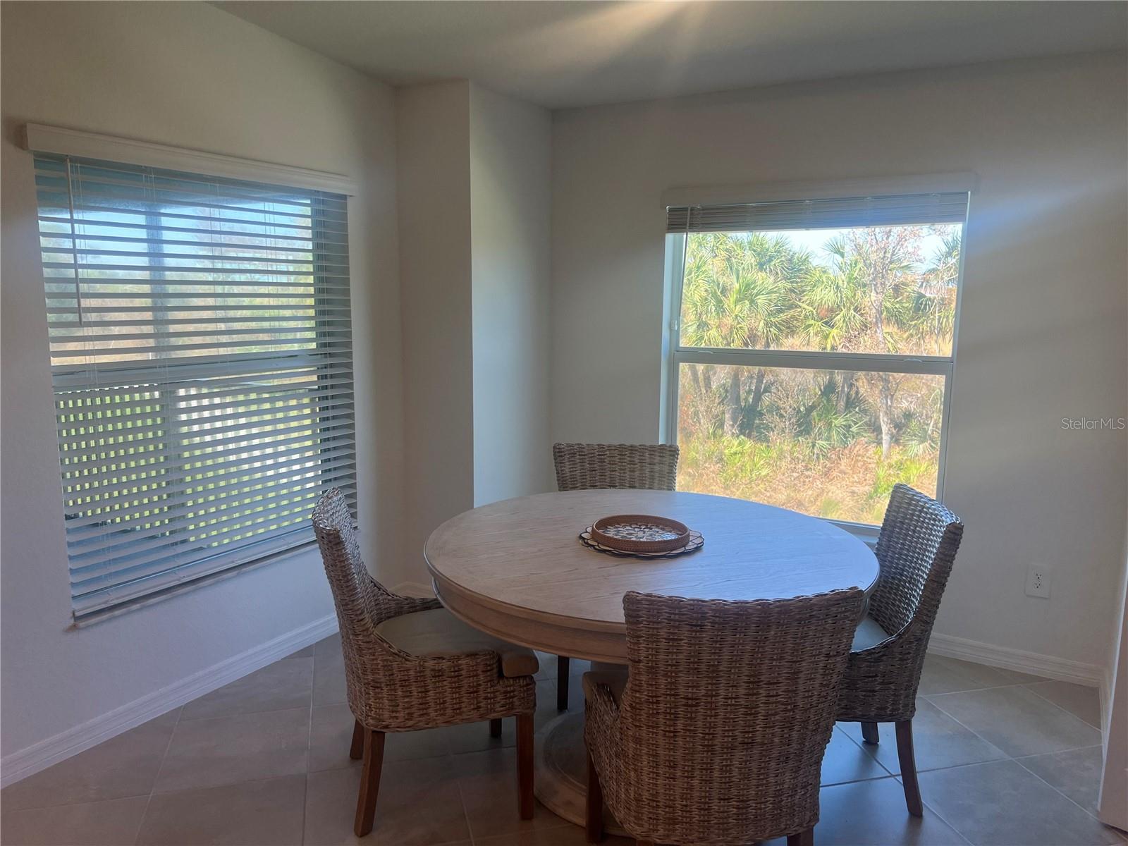 Image 12 of 28 For 17445 Opal Sand Drive 205