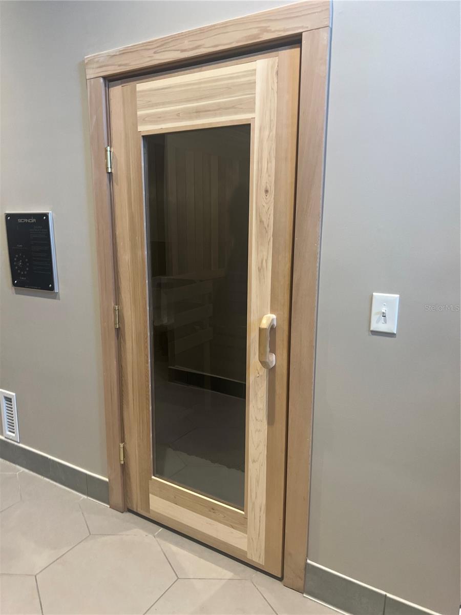 Image 22 of 28 For 17445 Opal Sand Drive 205