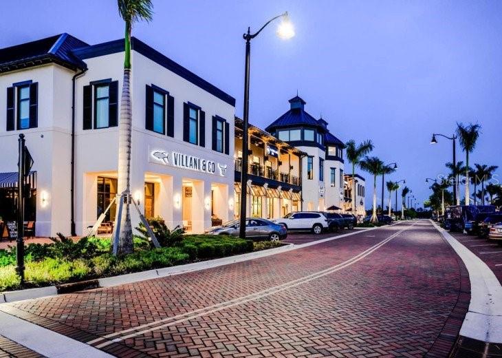 Image 25 of 28 For 17445 Opal Sand Drive 205