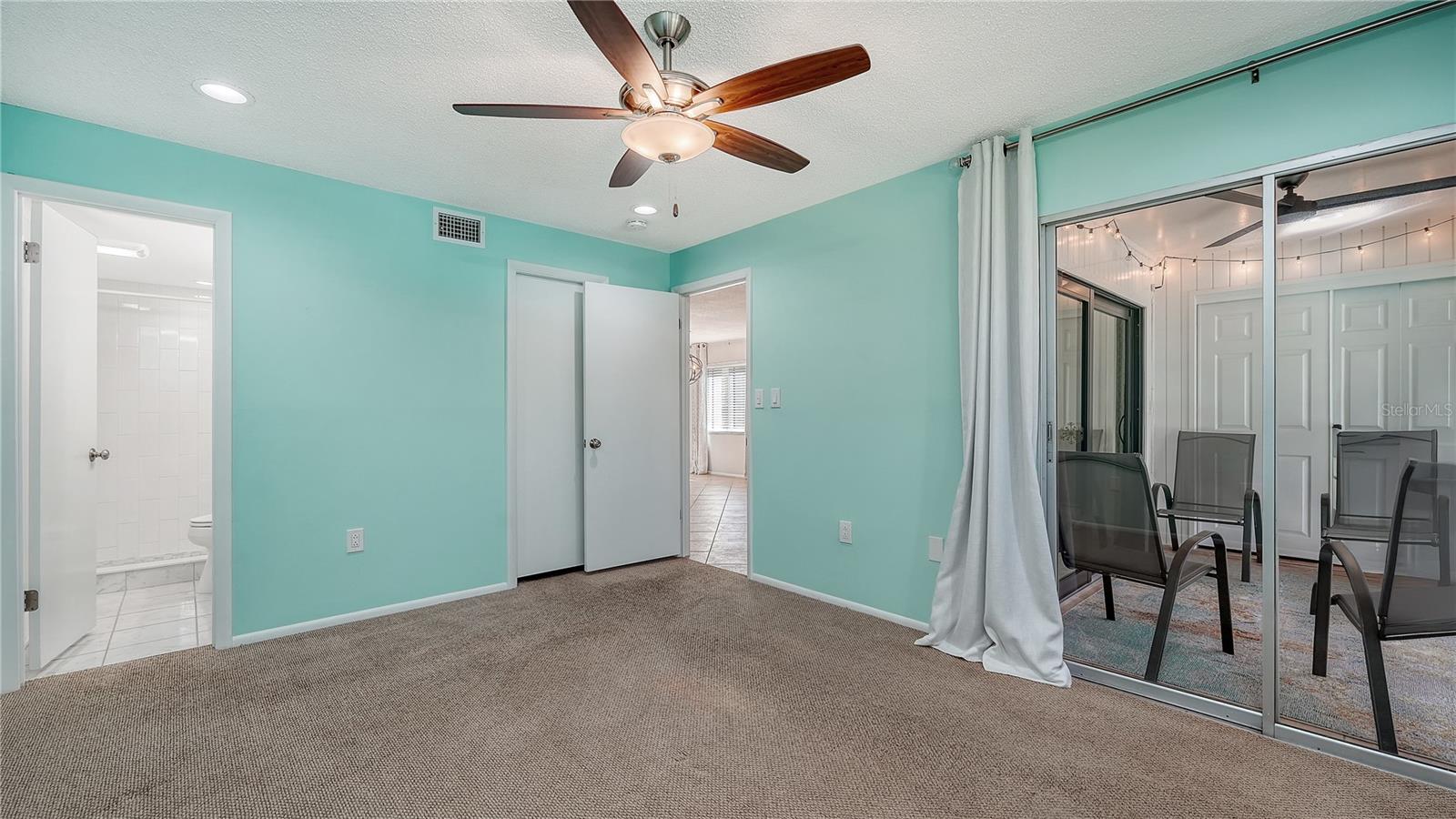 Image 15 of 34 For 2448 Clubhouse Drive 201