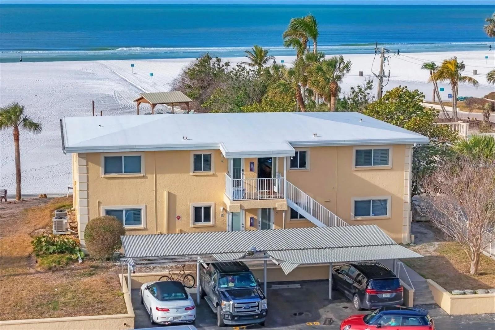 Image 2 of 43 For 6006 Midnight Pass Road 36