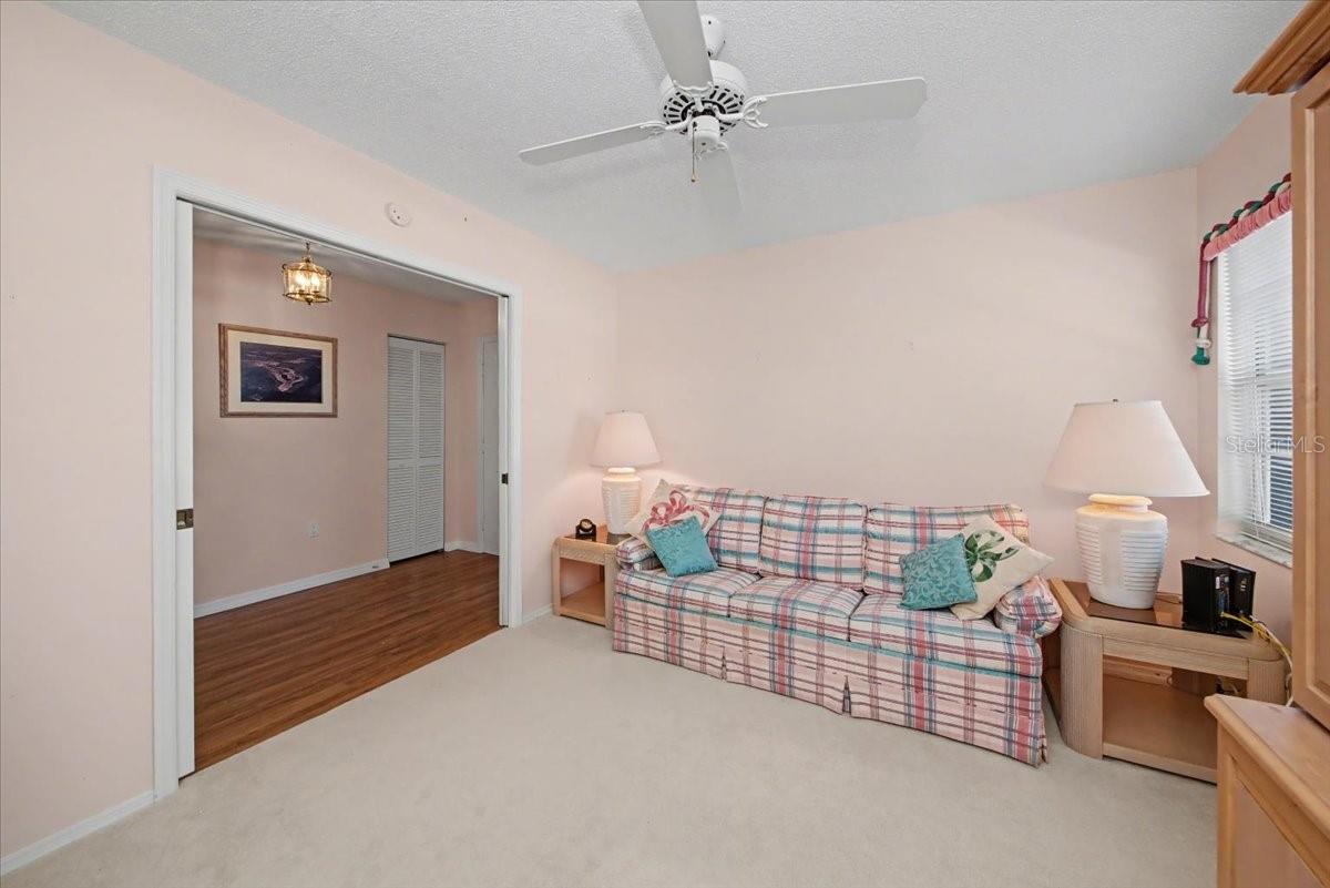 Image 8 of 32 For 1233 Edgewater Circle 65