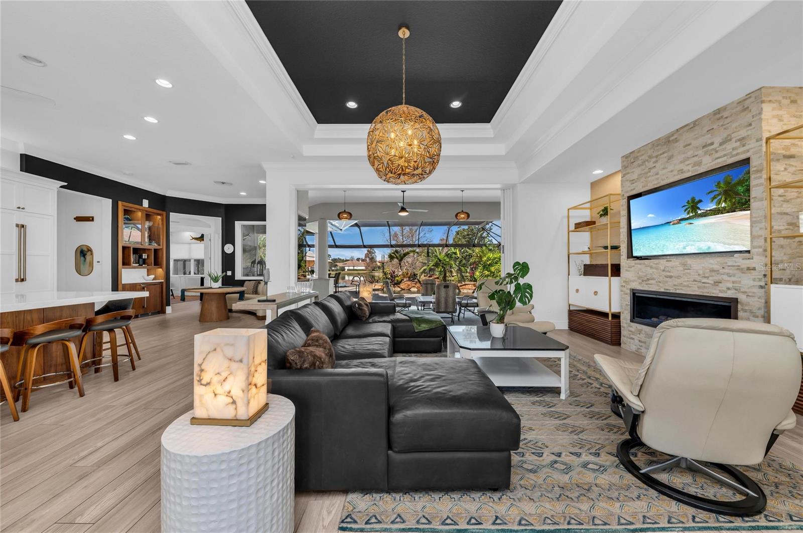 Image 11 of 70 For 7137 Ashland Glen