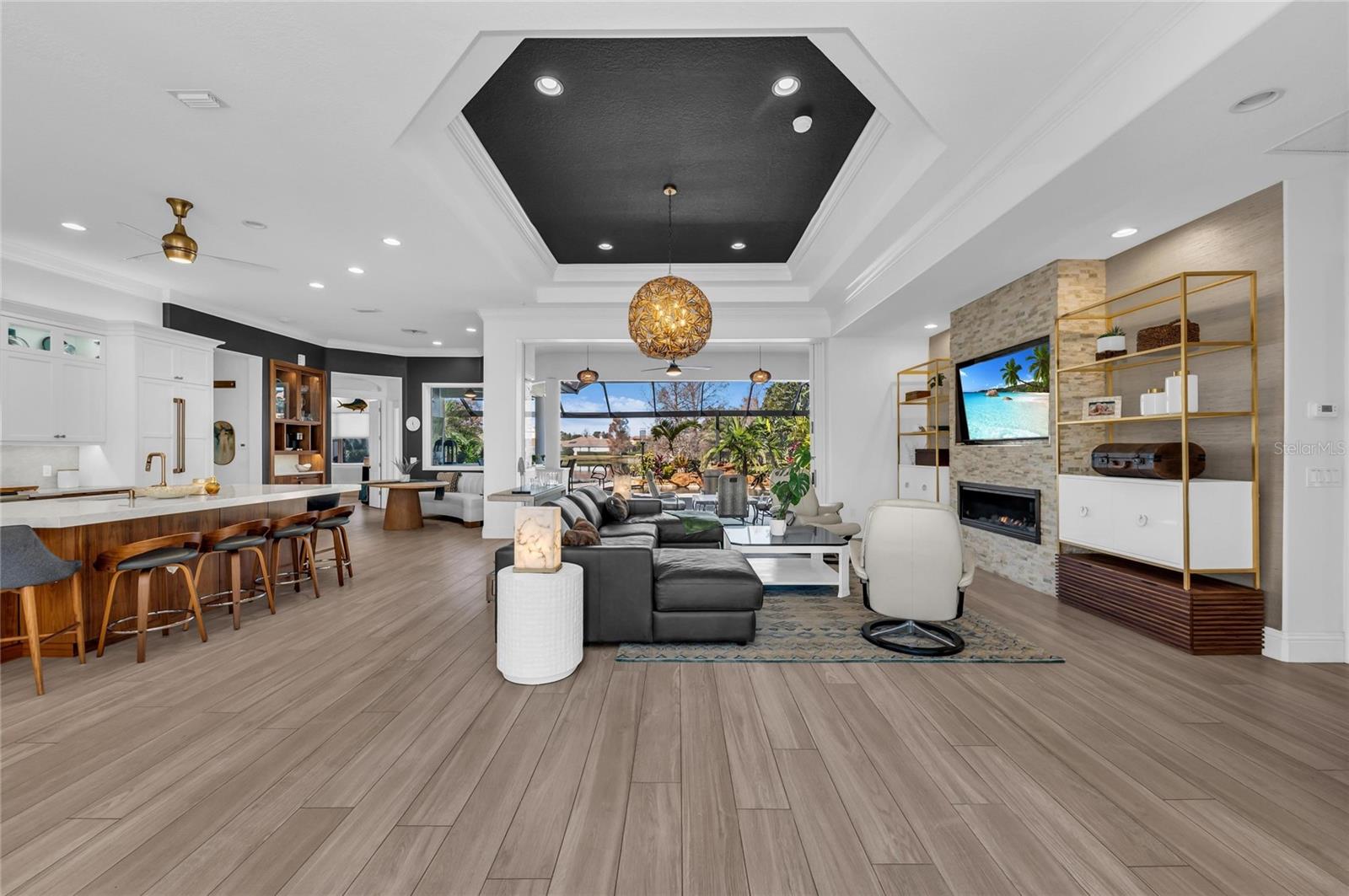 Image 12 of 70 For 7137 Ashland Glen