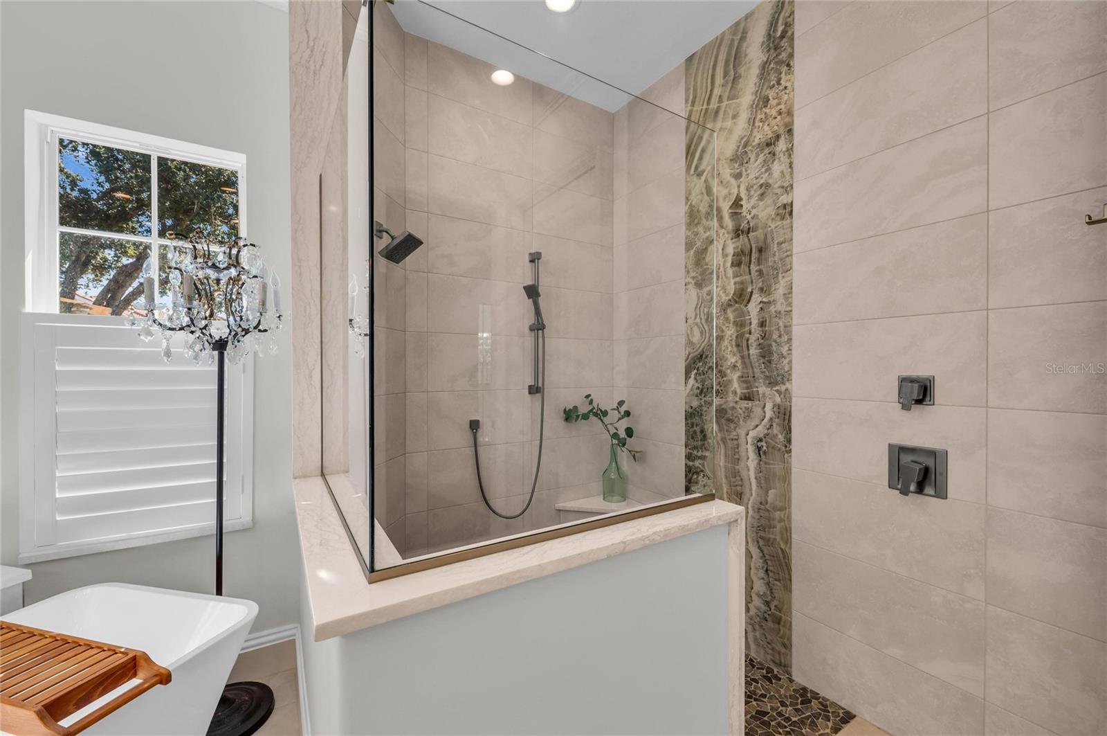 Image 24 of 70 For 7137 Ashland Glen