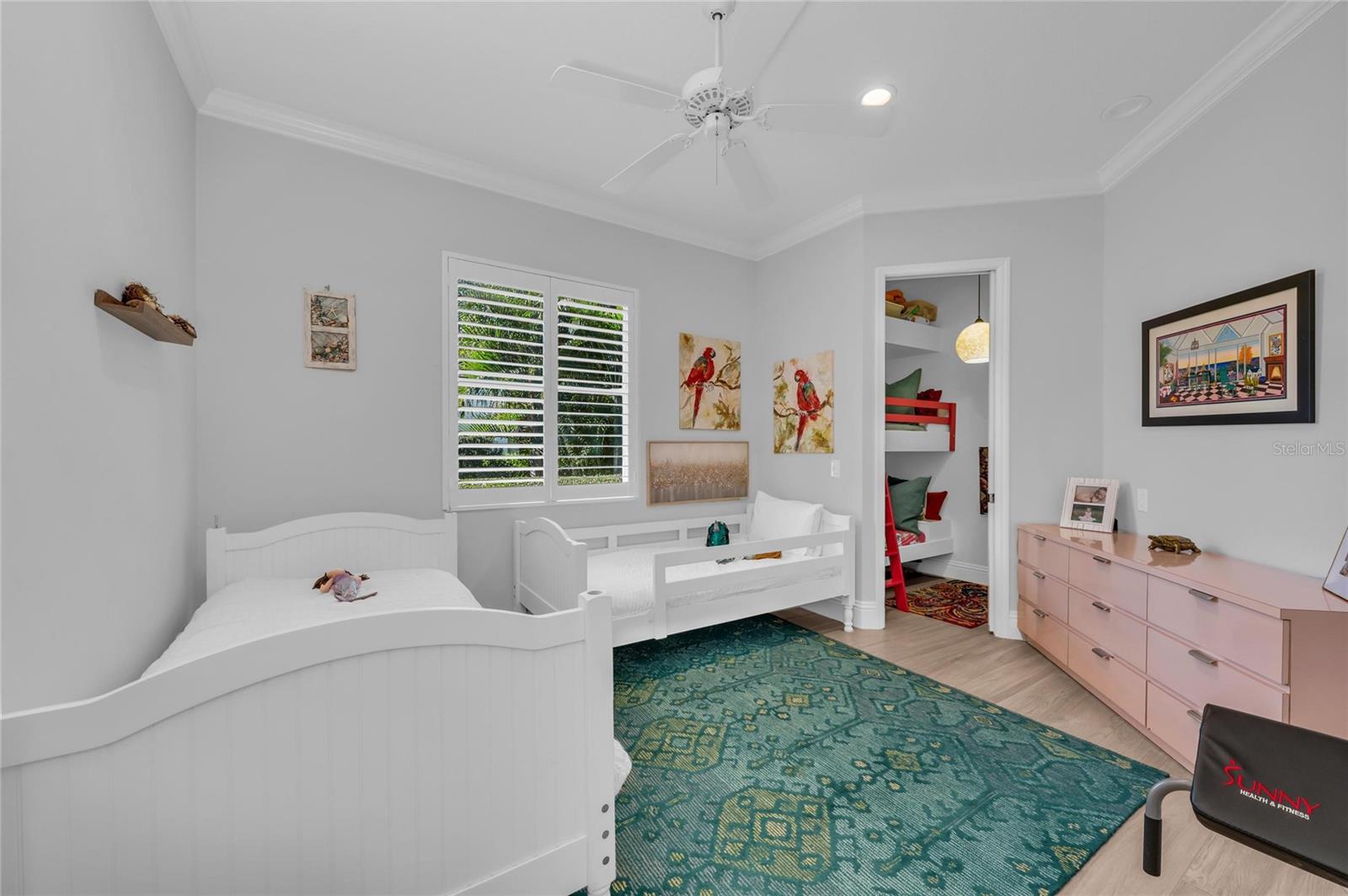 Image 38 of 70 For 7137 Ashland Glen