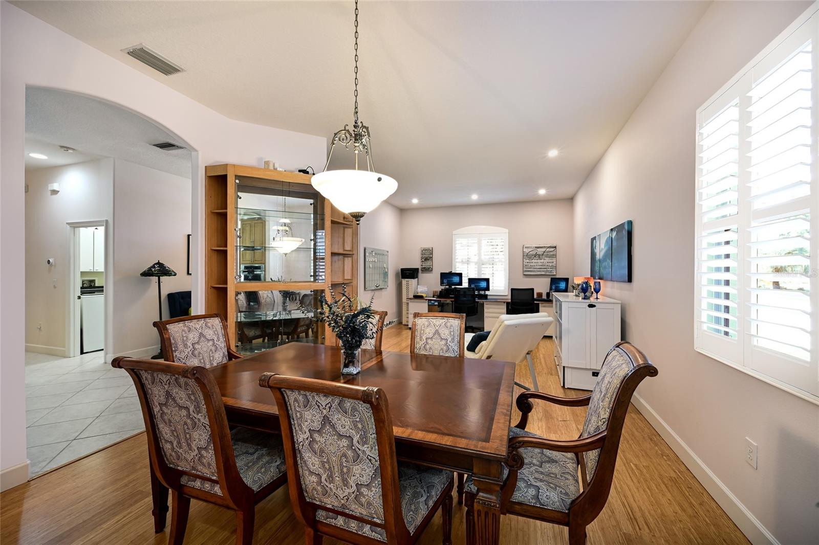 Image 10 of 70 For 6512 Westward Place