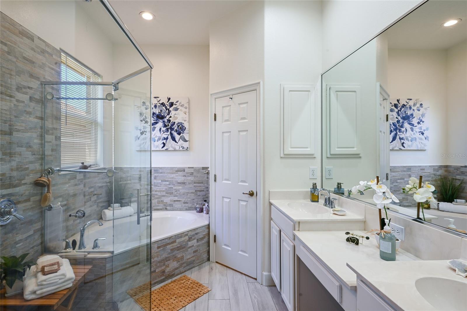 Image 28 of 70 For 6512 Westward Place