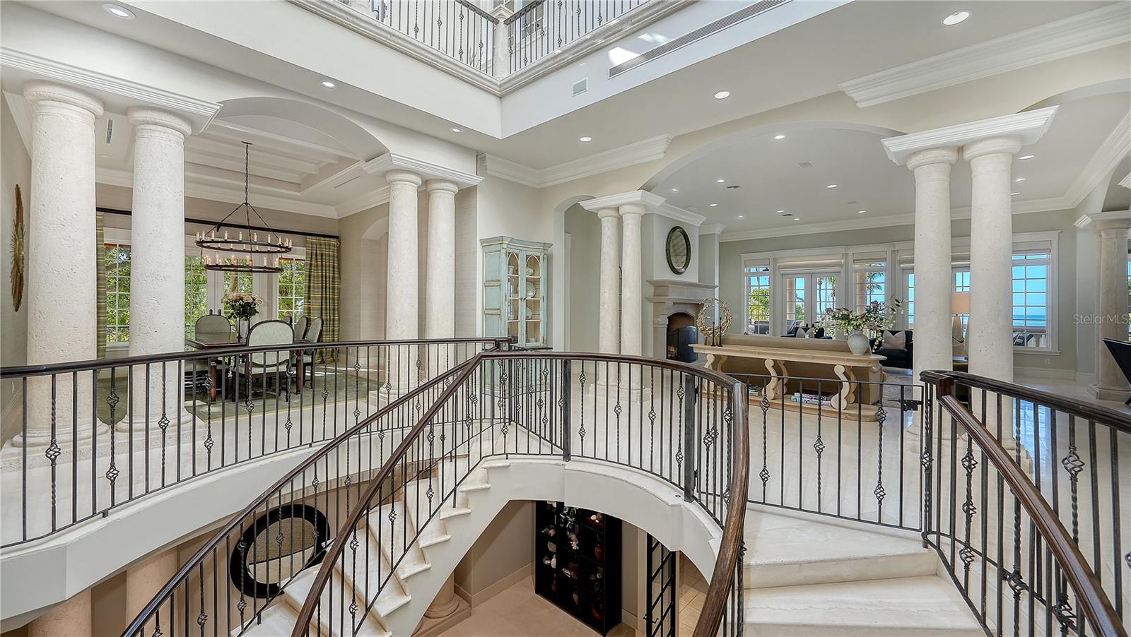 Image 15 of 74 For 1067 Westway Drive