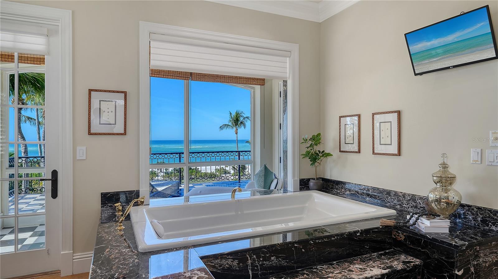 Image 39 of 74 For 1067 Westway Drive