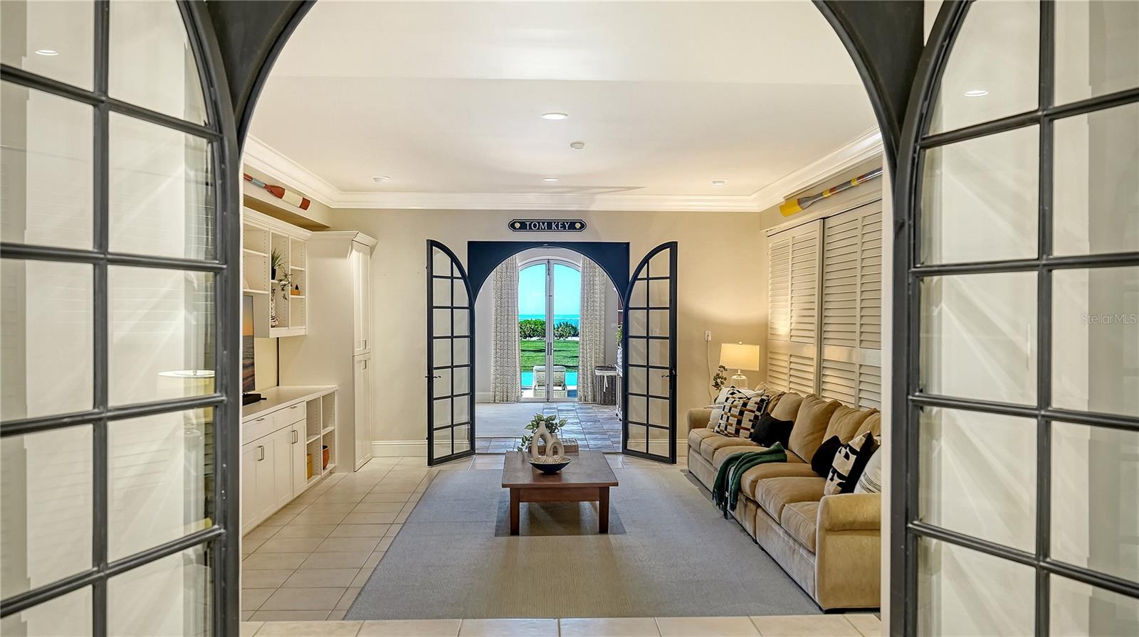 Image 9 of 74 For 1067 Westway Drive