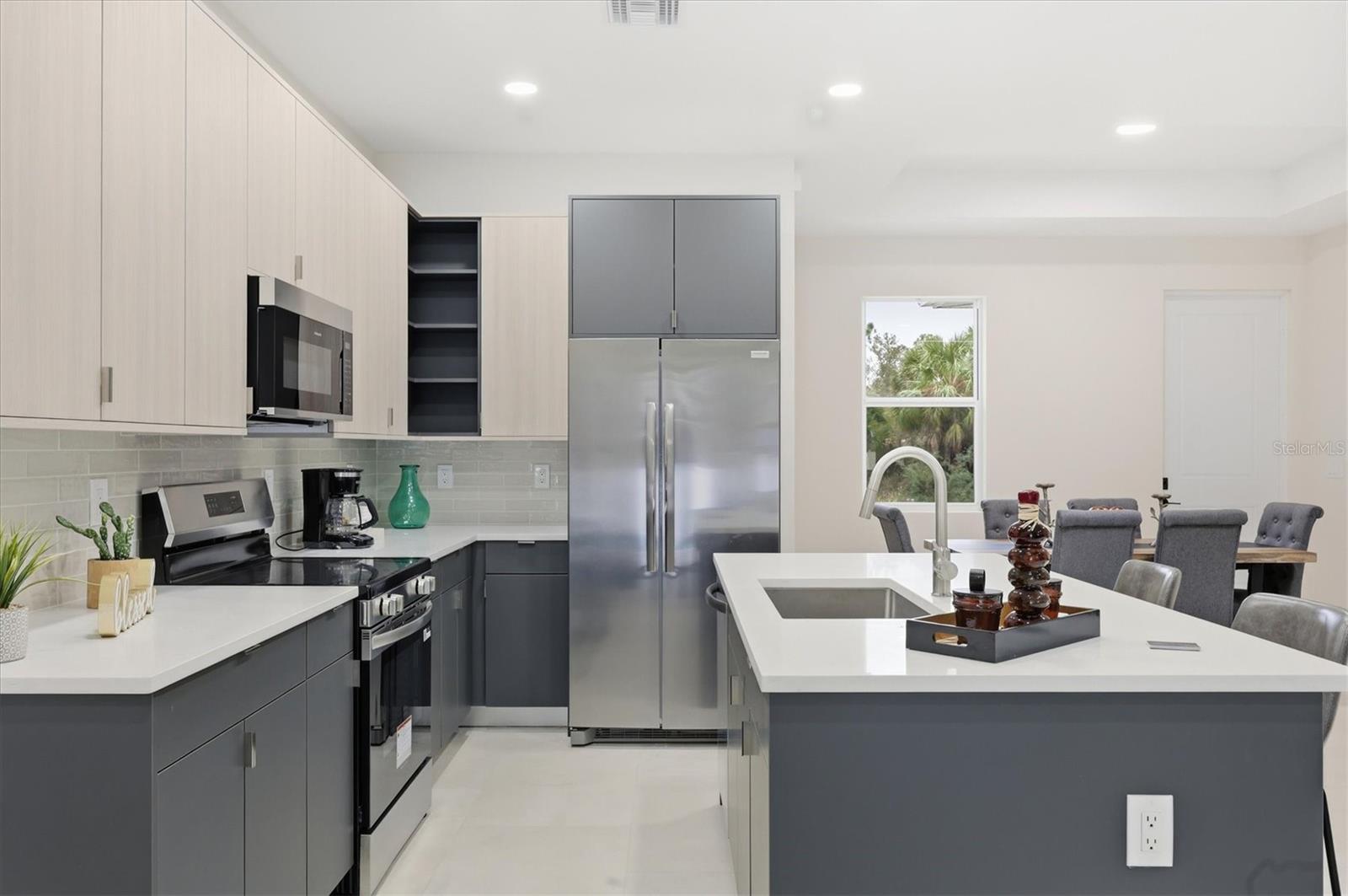 Image 11 of 42 For 2658 Allsup Terrace