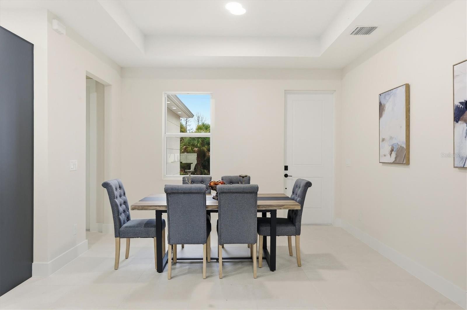 Image 15 of 42 For 2658 Allsup Terrace