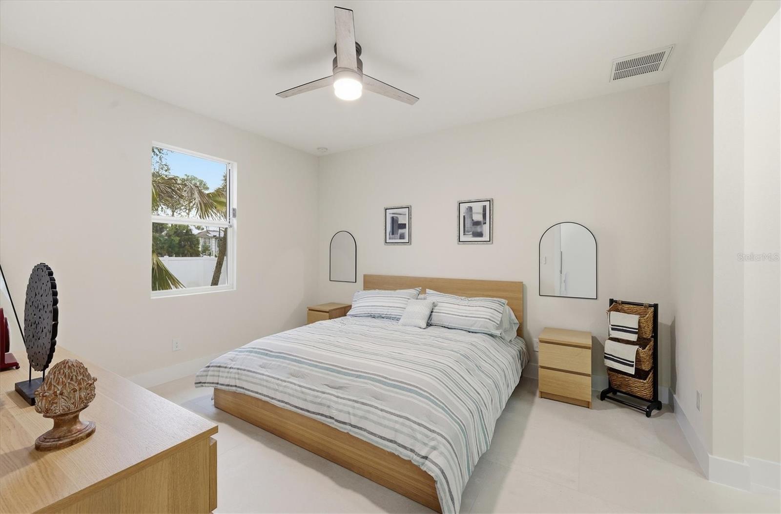 Image 18 of 42 For 2658 Allsup Terrace