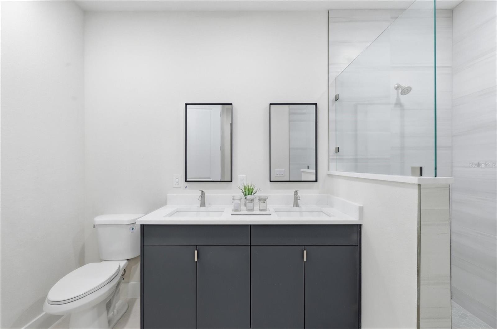 Image 25 of 42 For 2658 Allsup Terrace