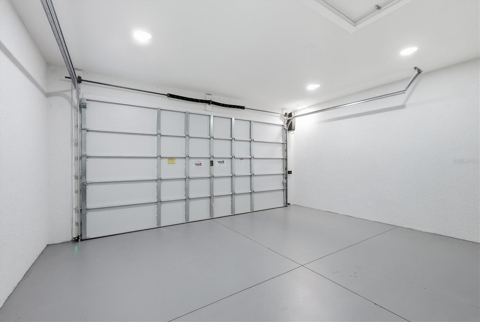 Image 27 of 42 For 2658 Allsup Terrace