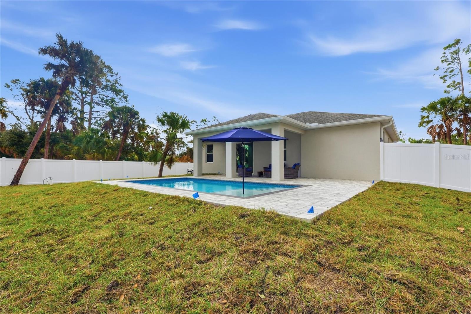 Image 33 of 42 For 2658 Allsup Terrace