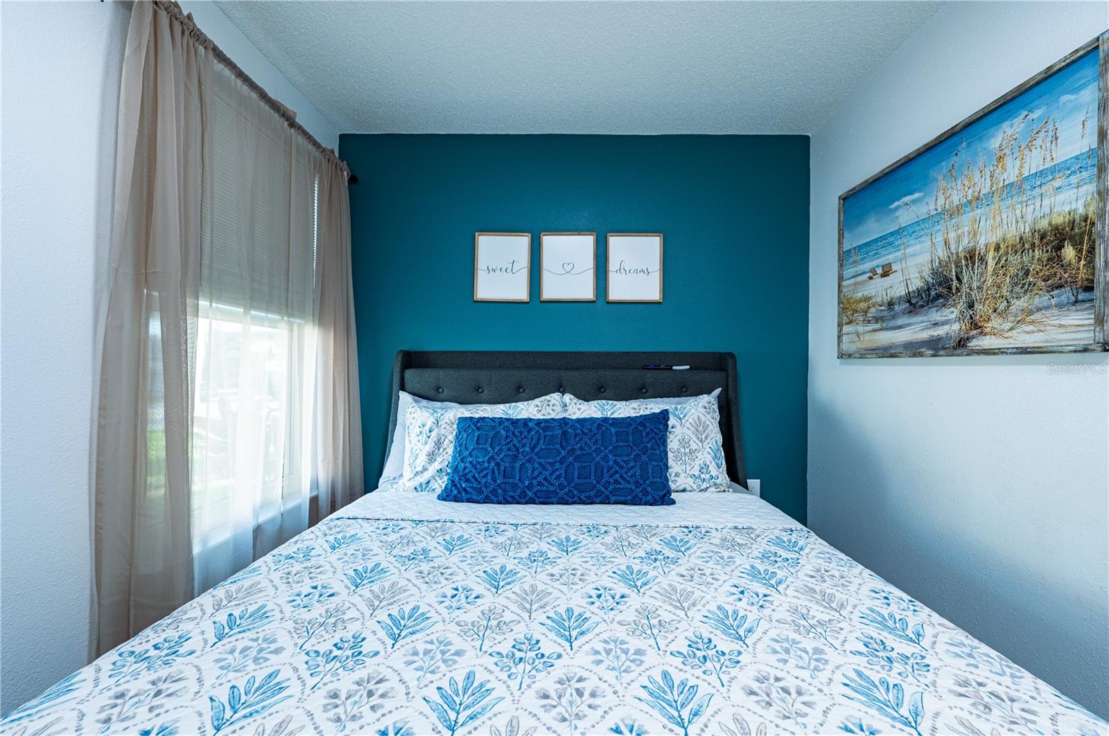 Image 22 of 44 For 6504 39th Avenue W