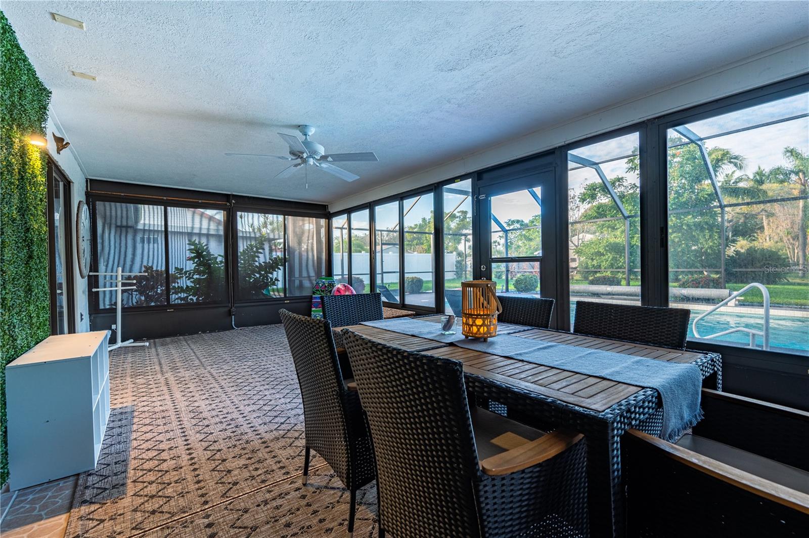 Image 30 of 44 For 6504 39th Avenue W