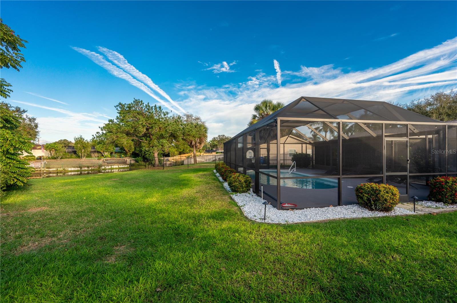 Image 35 of 44 For 6504 39th Avenue W