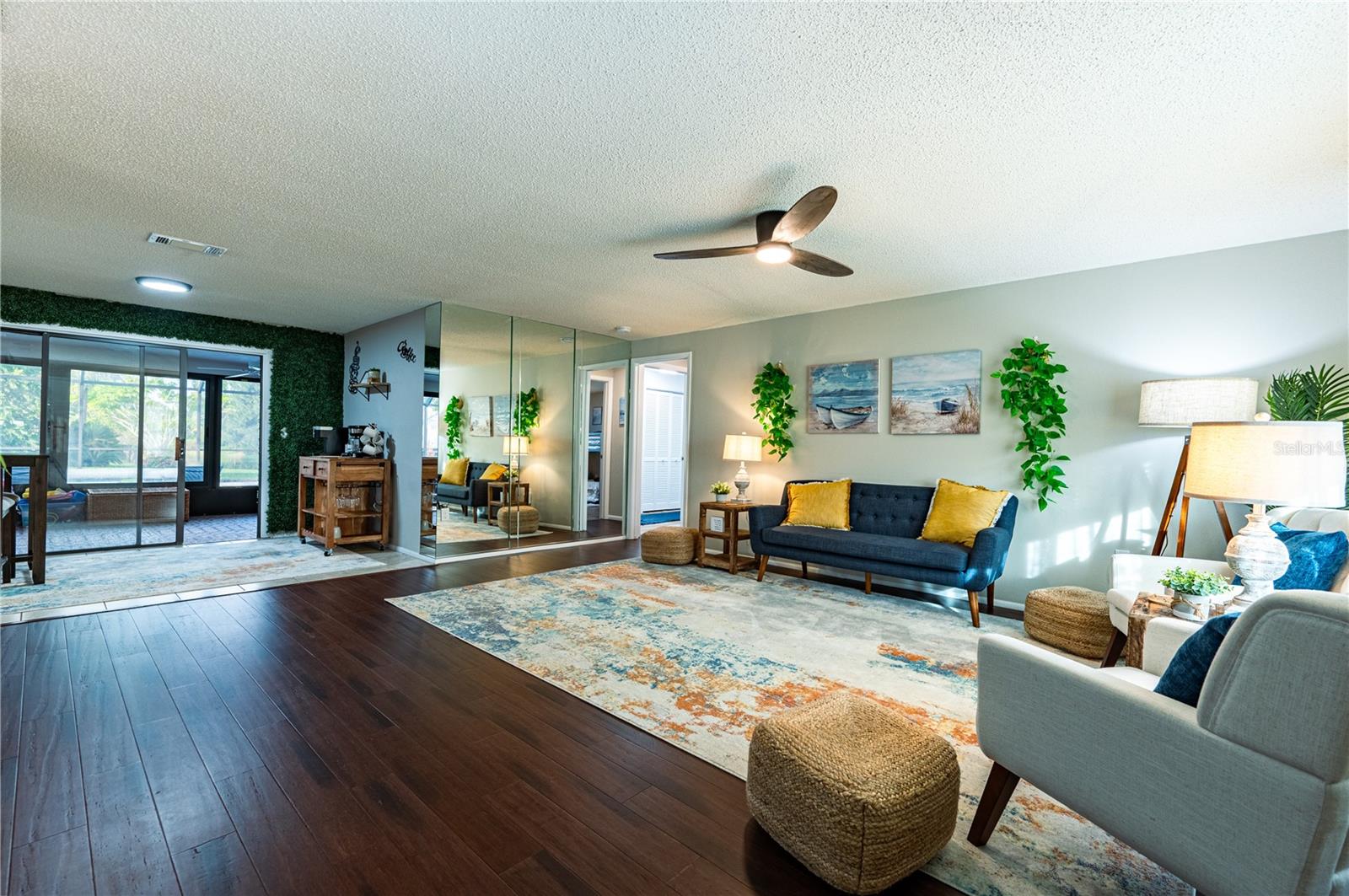 Image 6 of 44 For 6504 39th Avenue W