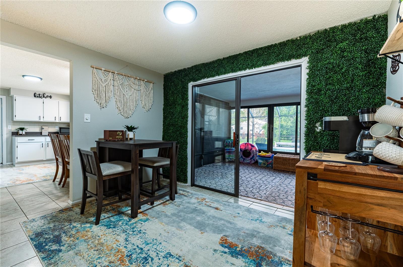 Image 9 of 44 For 6504 39th Avenue W