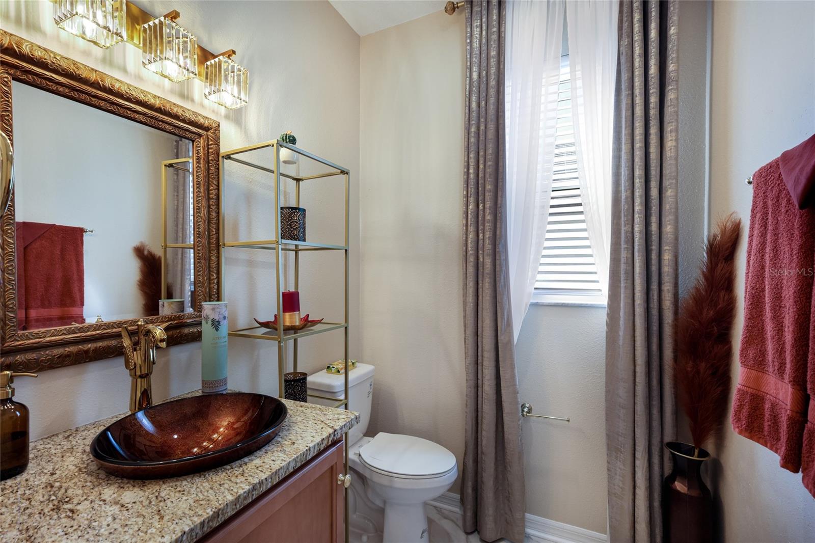 Image 10 of 87 For 17615 Savory Mist Circle