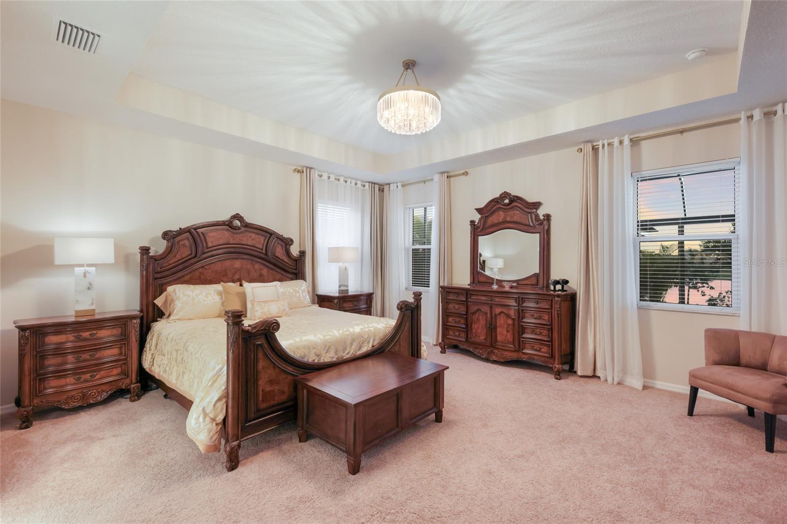 Image 28 of 87 For 17615 Savory Mist Circle