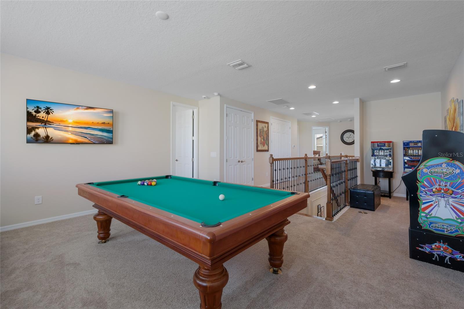 Image 35 of 87 For 17615 Savory Mist Circle