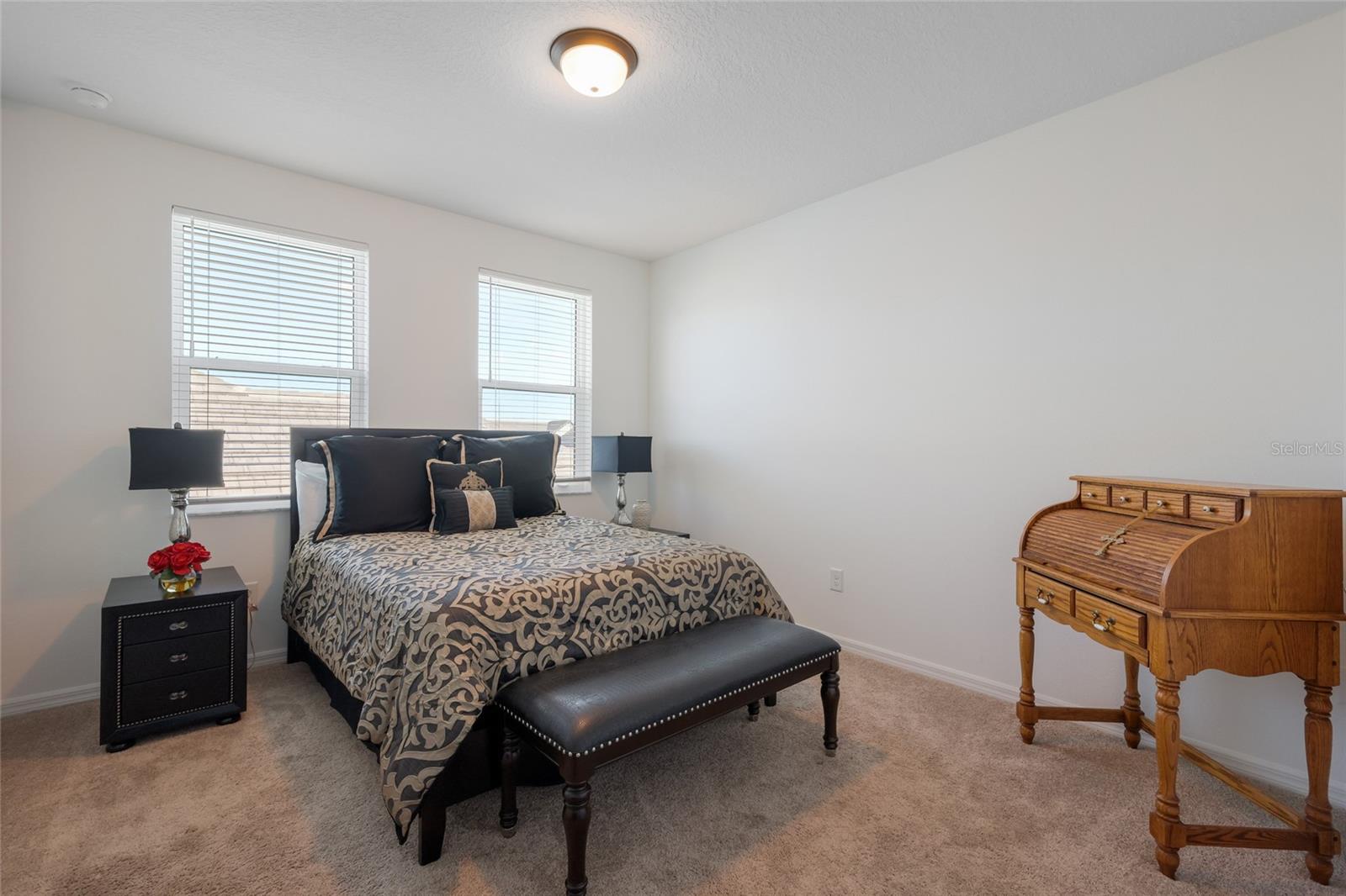 Image 37 of 87 For 17615 Savory Mist Circle